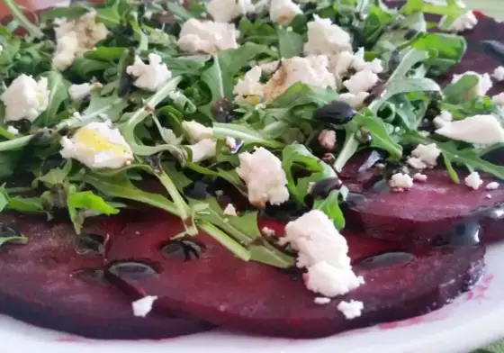 Carpaccio z buraka na obiad - prosty przepis na elegancki talerz